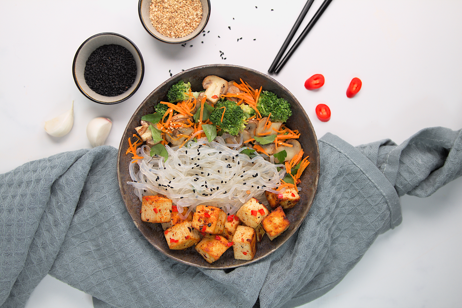 Asia Pfanne mit Tofu und Gemüse