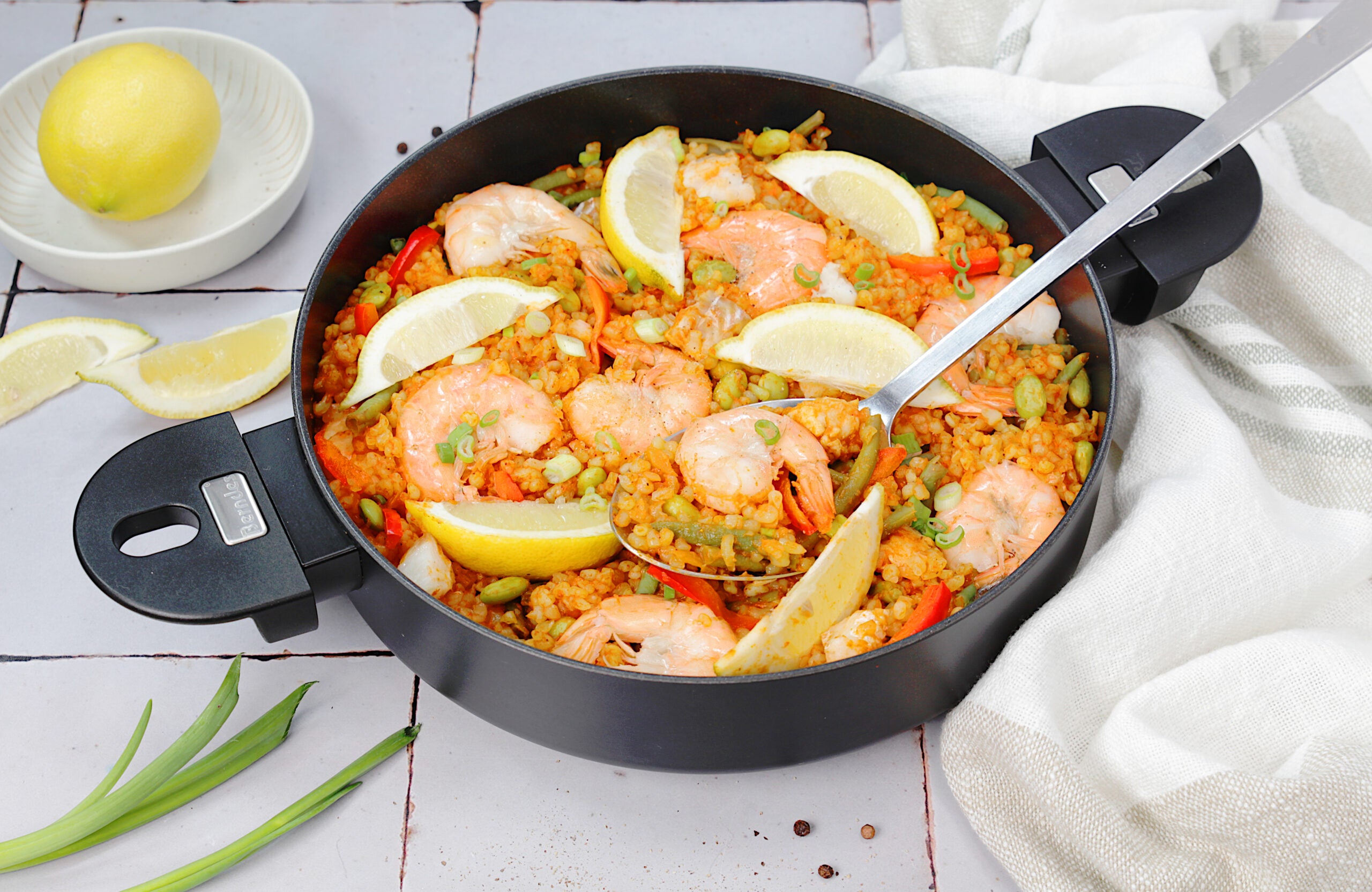 Low Carb Paella verfeinert mit Konjakreis