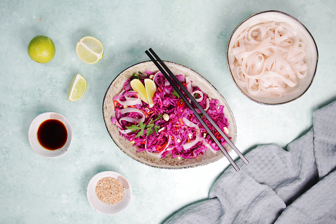 Asia Rotkohlsalat mit Fettuccine